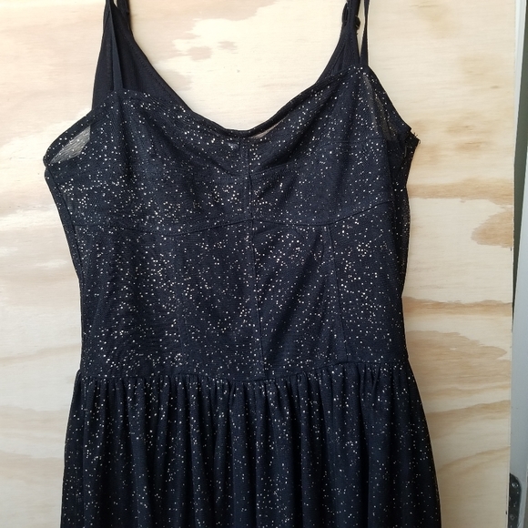 Divided sparkles dress tulle bottom strappy black - Picture 8 of 8